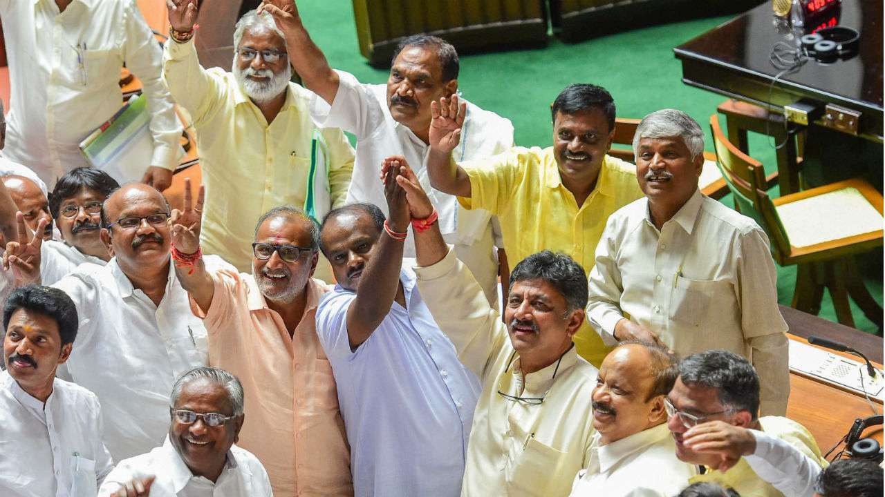 Income Tax dept summons G. Parameshwara for thinking on Tuesday 1