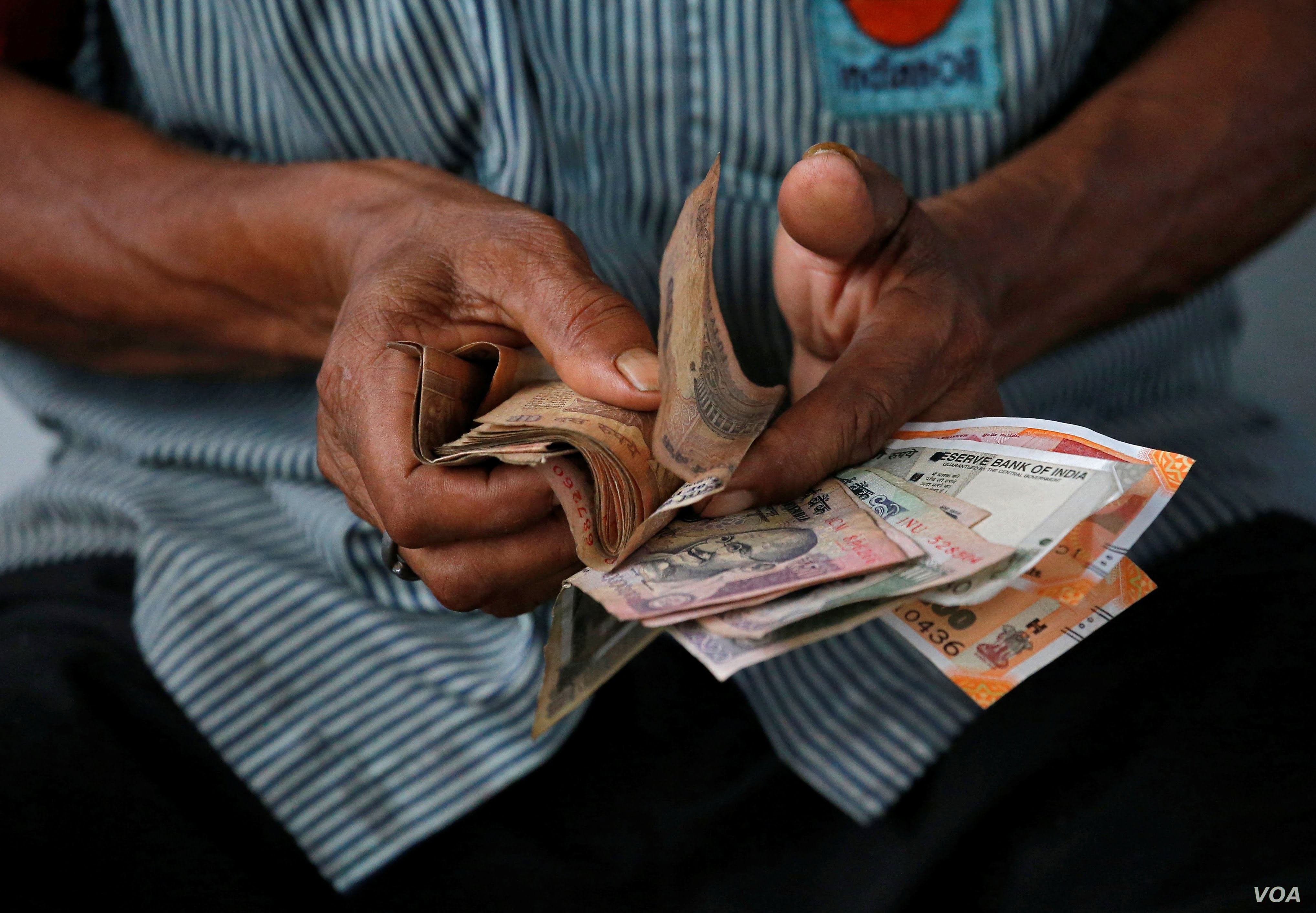 India is dropping grip on its currency exchange