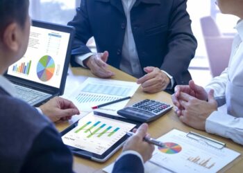 Banking Industry Case Studies to Make Your Own Analysis