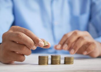 How to Create a Balanced Budget in 7 Steps